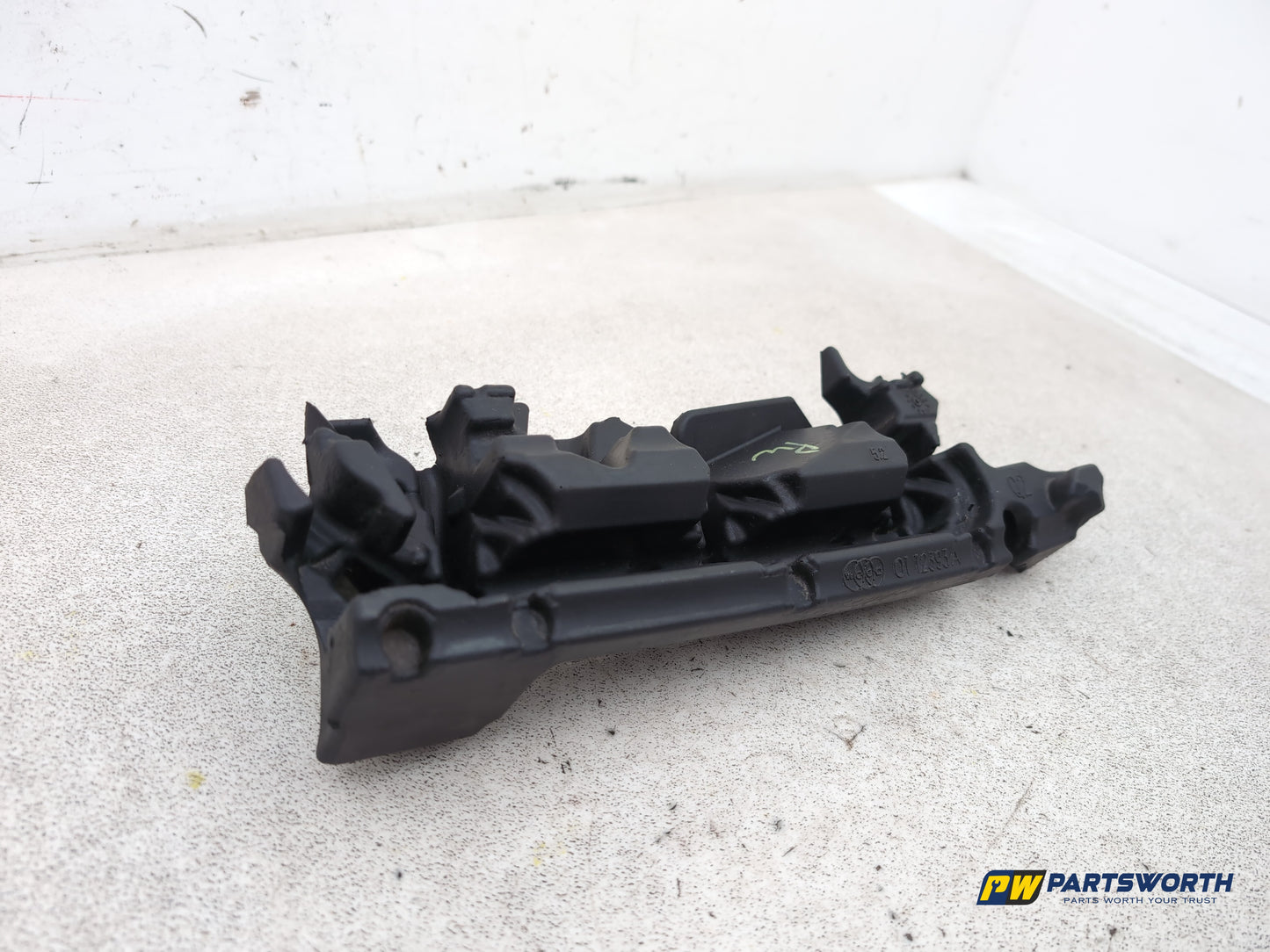 Mercedes-Benz Ml300 Sport Cdi Blue-Cy Coupe Front Engine Covers A6420162024 - photo 3