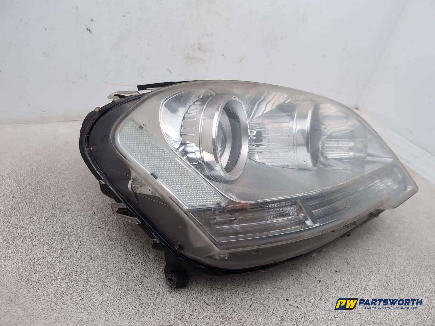Headlamp RH 3