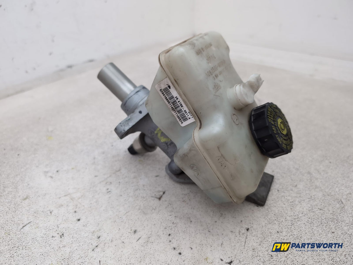 Brake Master Cylinder Assembly 3
