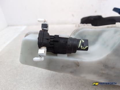 Audi A6 Se Tdi Quattro Auto Washer Bottle Windscreen 4g2955462 2011-2014 - photo 9
