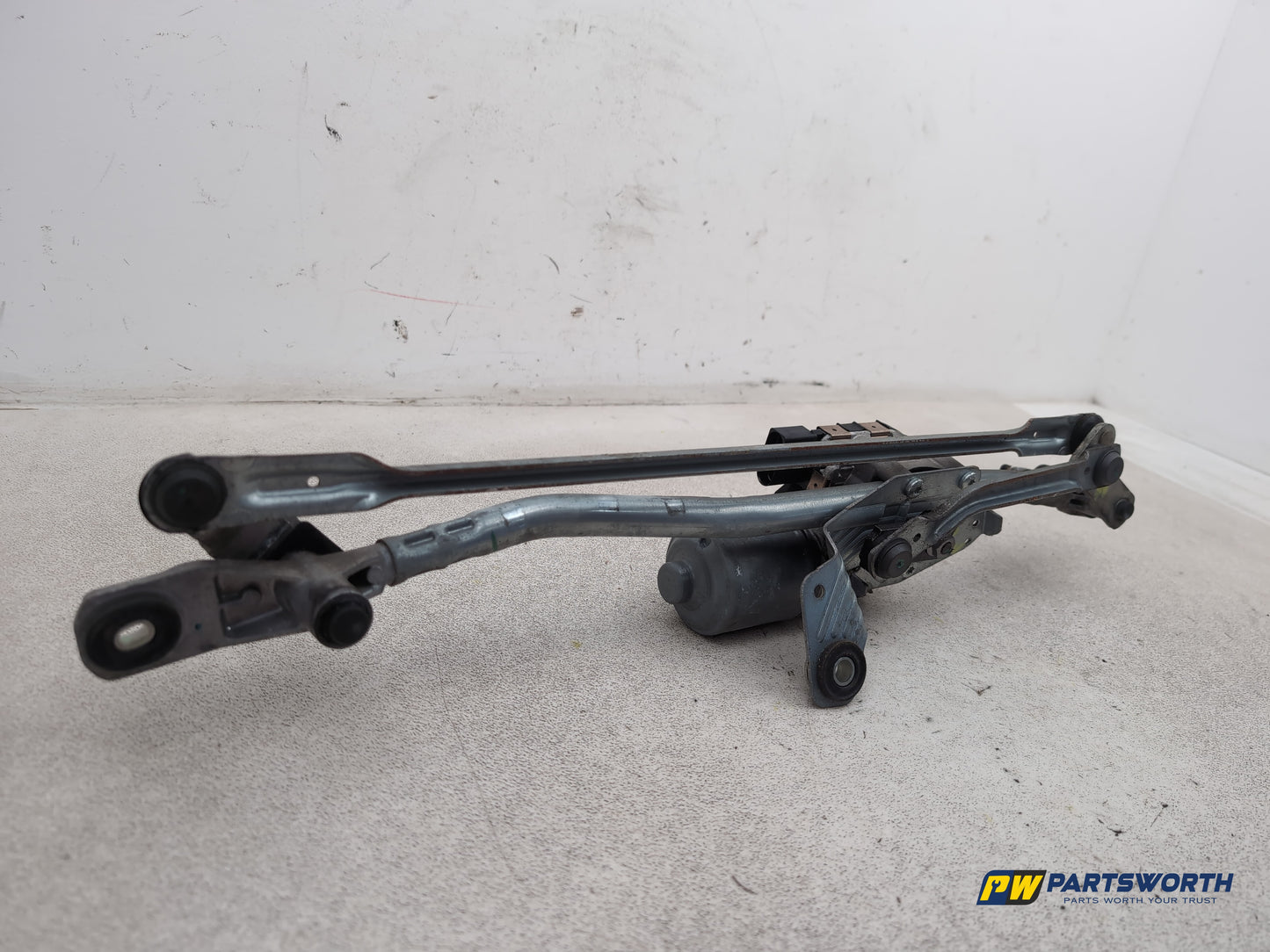 Front Wiper Motor & Mechanism / Linkage 3
