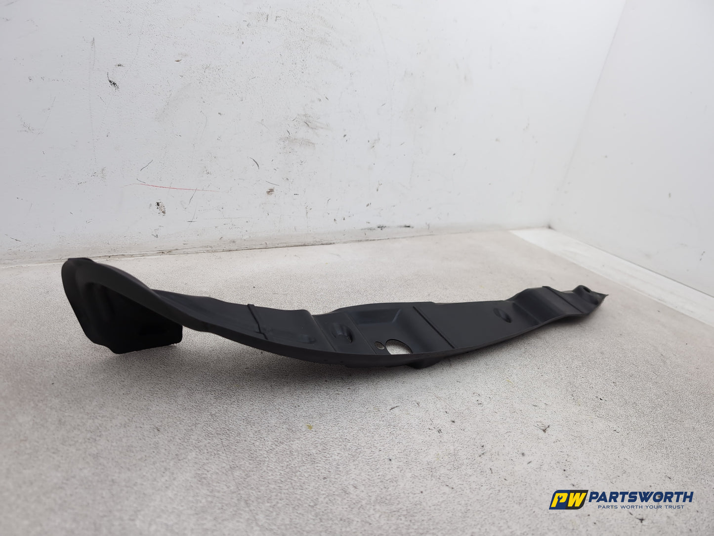 Audi A6 Se Tdi Quattro Auto Front Left Passenger Side Wing Bracket 4g0821111 - photo 3