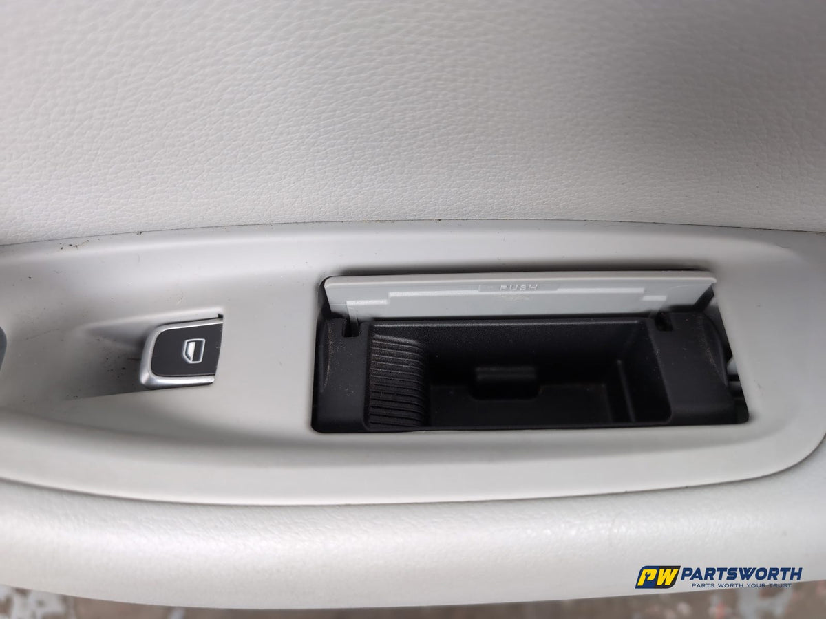 Door Rear RH 10