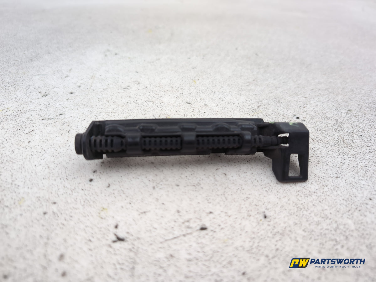 Bumper Rear Bracket RH 3
