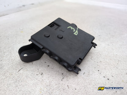 Fuse and Relay Box 1 3