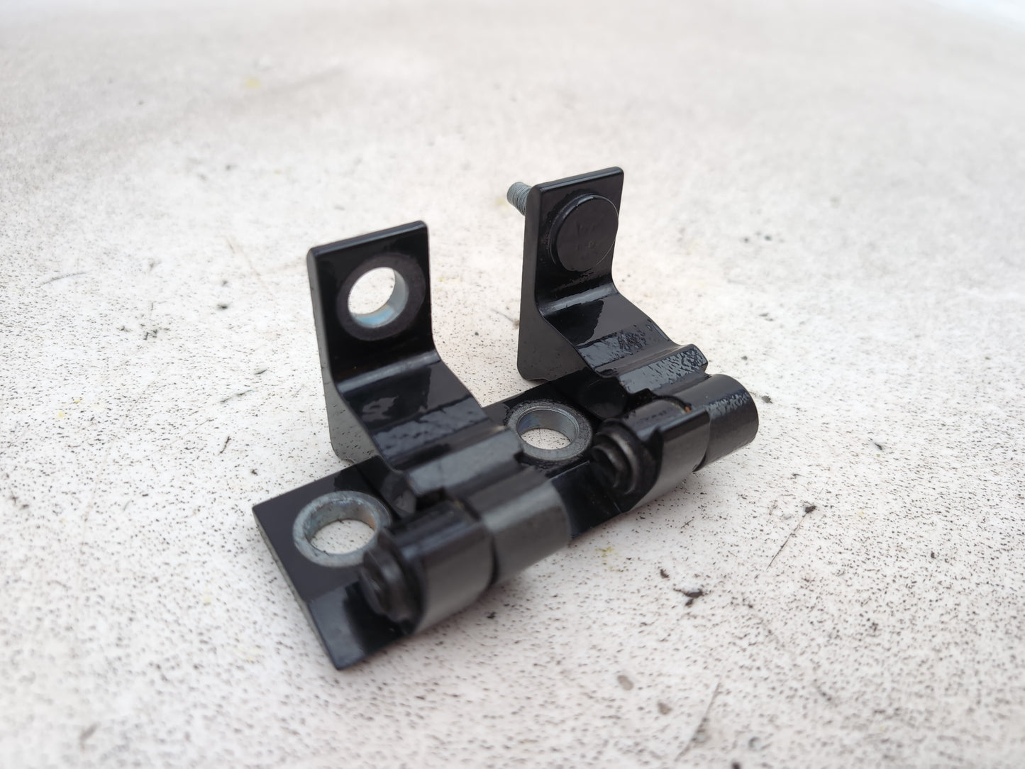 Audi A6 Se Tdi Quattro Auto Left Front Door Hinges Pair 4g0831401a 2011-2014