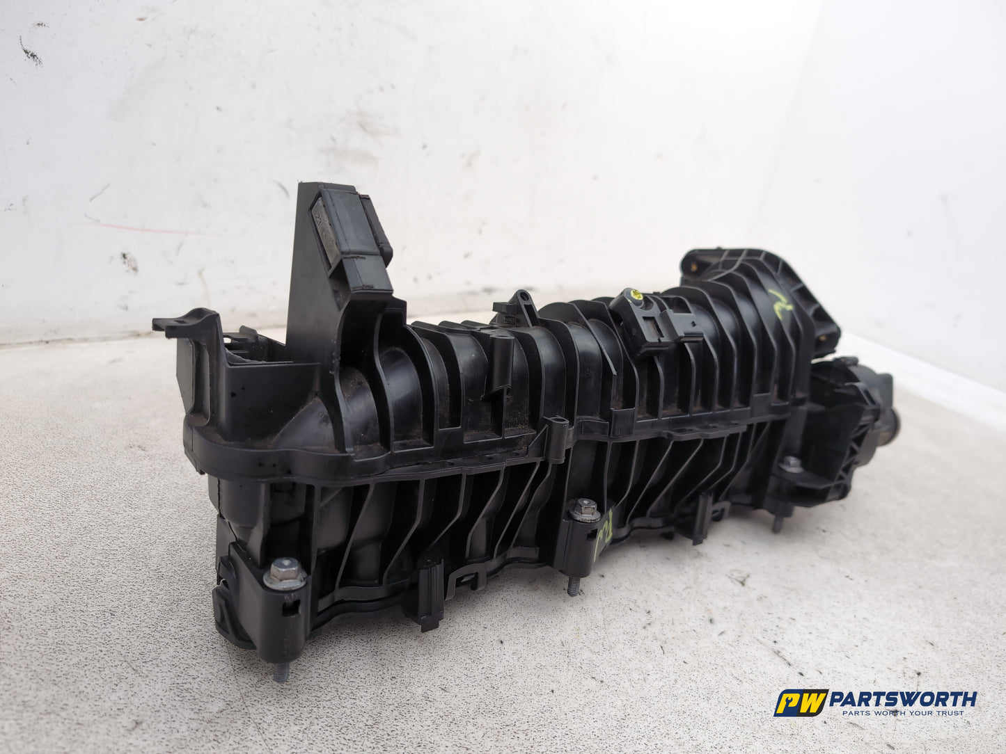 Bmw 118d M Sport Engine Inlet Manifold 108452s10 2007-2013 - photo 3