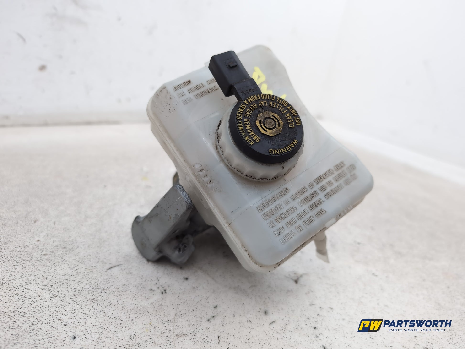Brake Master Cylinder Assembly 3