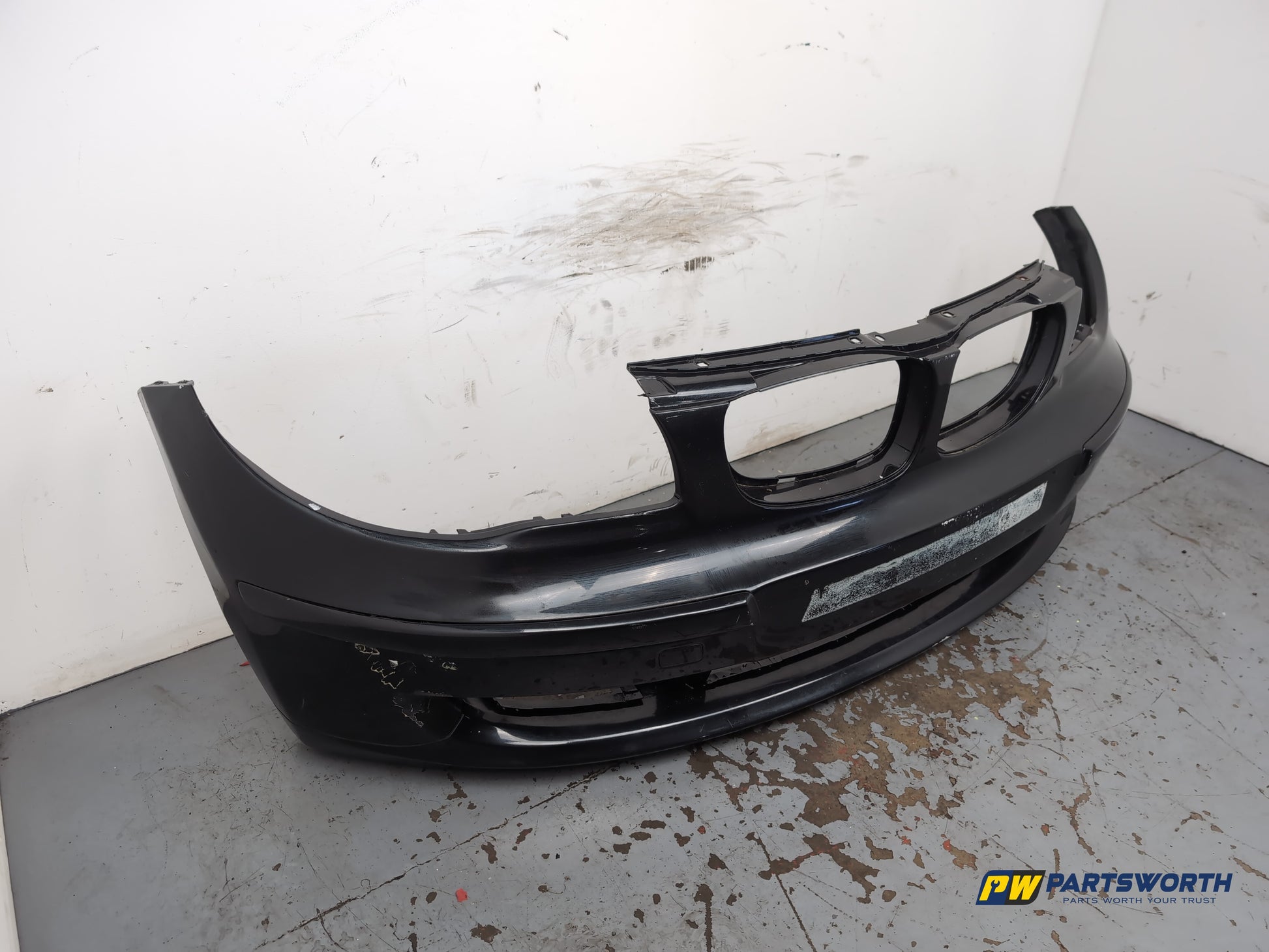 Bmw 118d Se Auto Front Bumper Black 475/9 2007-2009 - photo 10