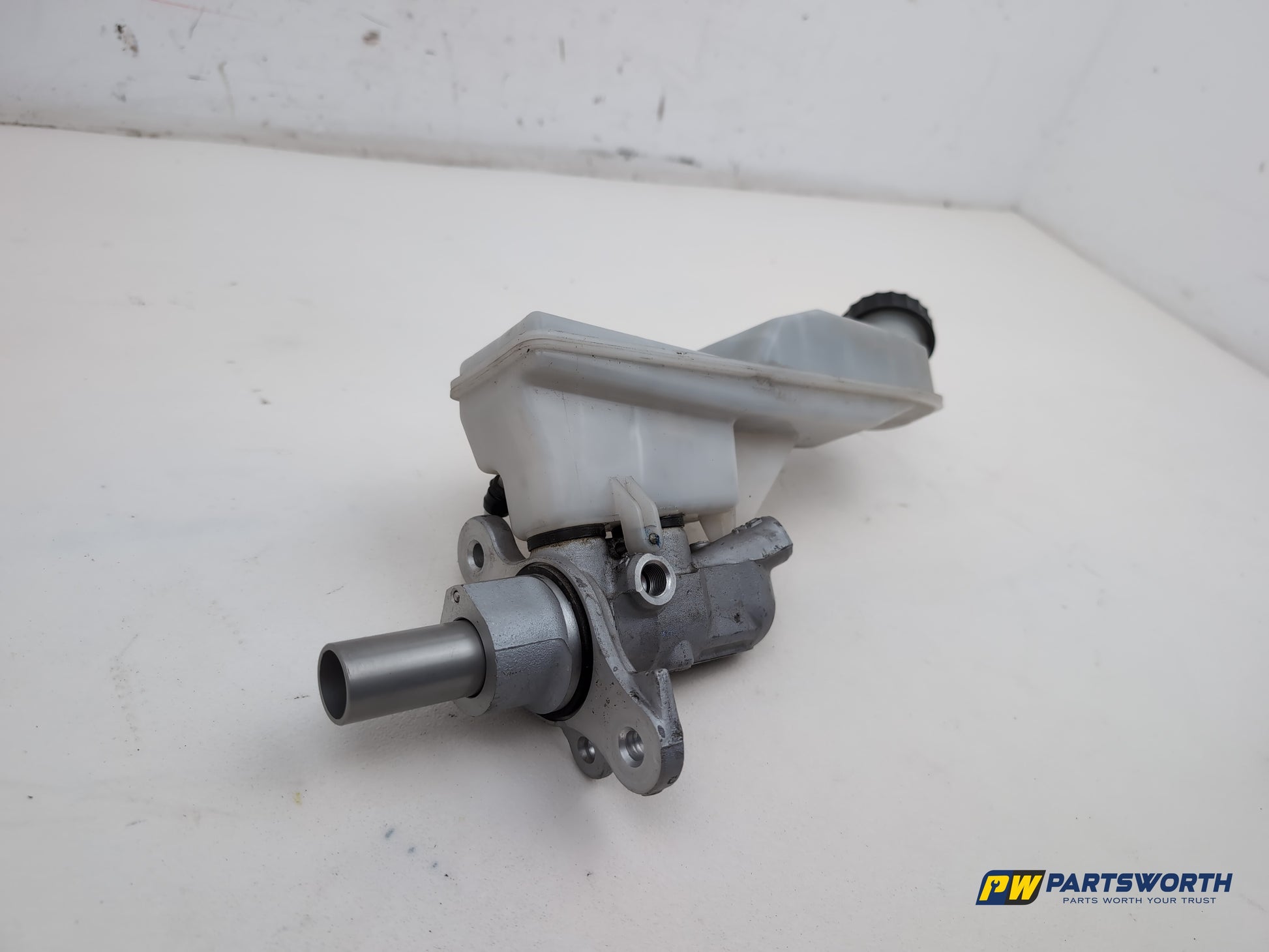 Brake Master Cylinder Assembly 3