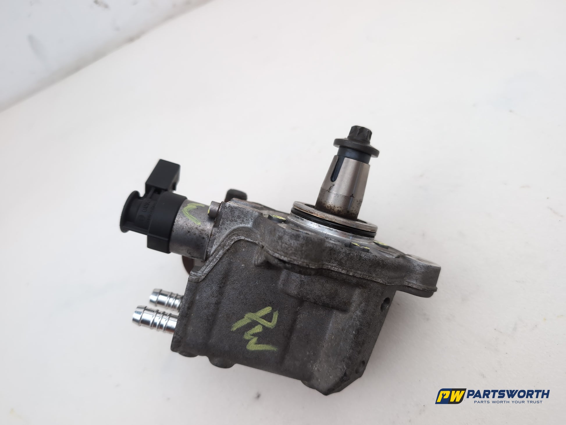 High pressure fuel pump 3