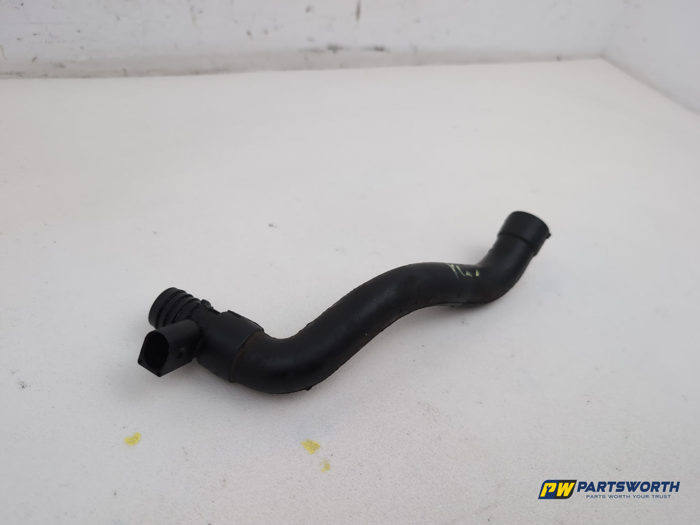 Mercedes-Benz B180 Blueefficiency Sport Diesel Breather Line Hose A6510100782 - photo 3