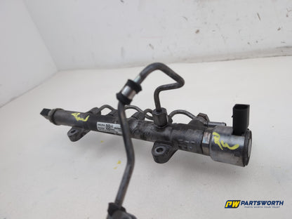 Mercedes-Benz B180 Blueefficiency Sport Cdi Fuel Rail A6510700495 2011-2014 - photo 3