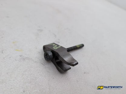 Mercedes-Benz B180 Blueefficiency Sport Cdi Fuel Injector Clamp And Bolt - photo 3