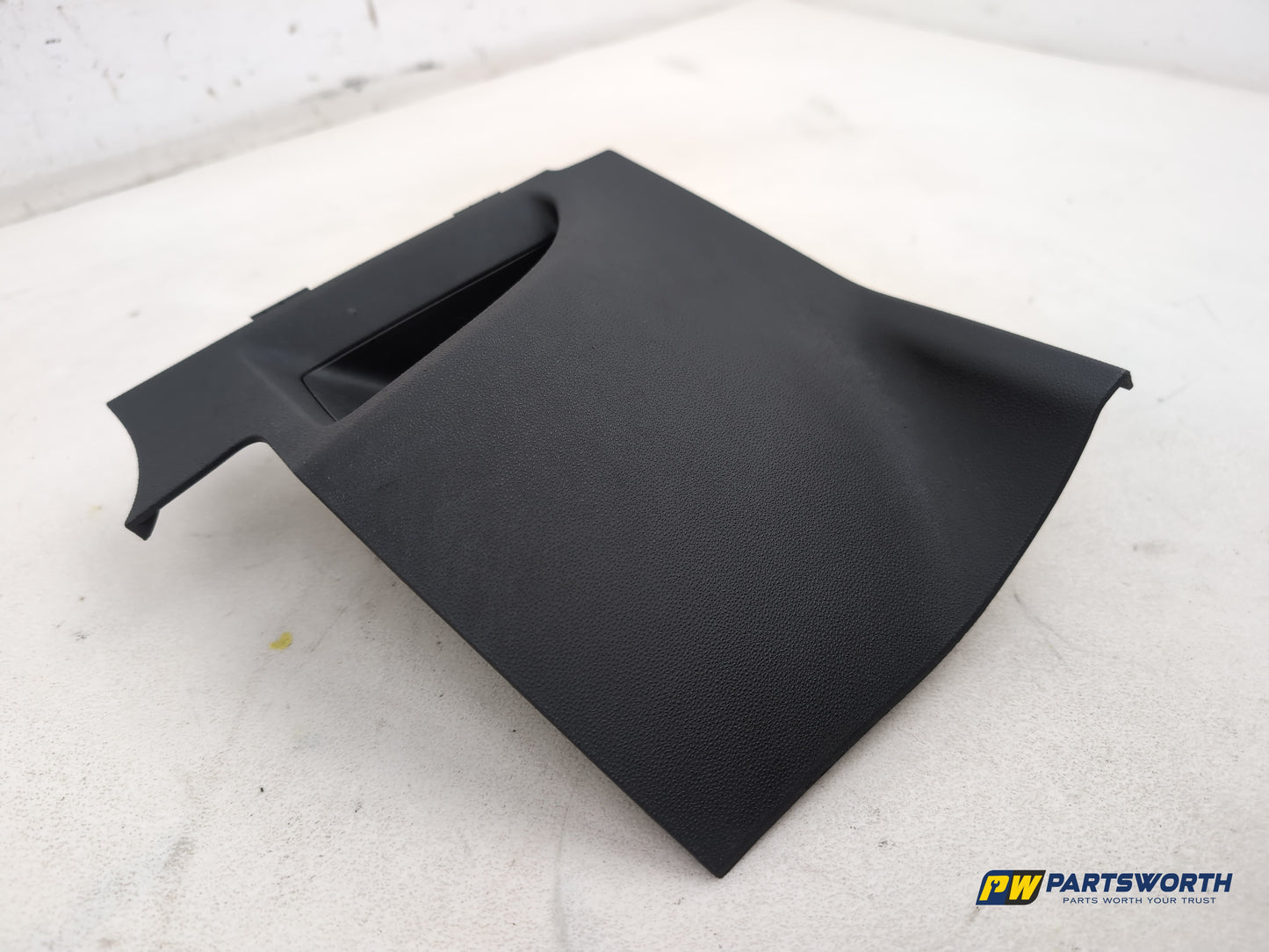 Centre Console Storage Tray 3