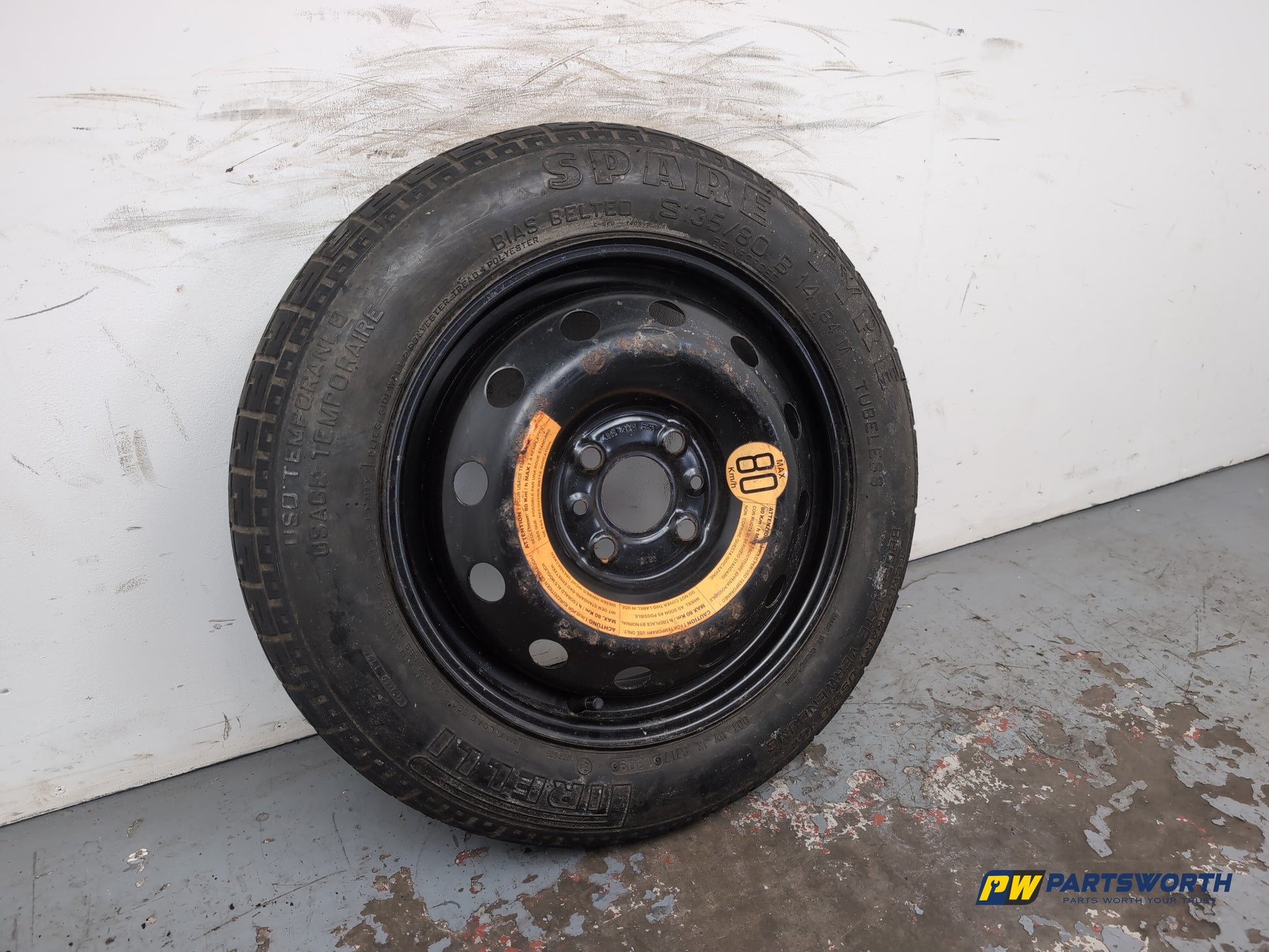 Space Saver Spare Wheel and Tool Kit  3