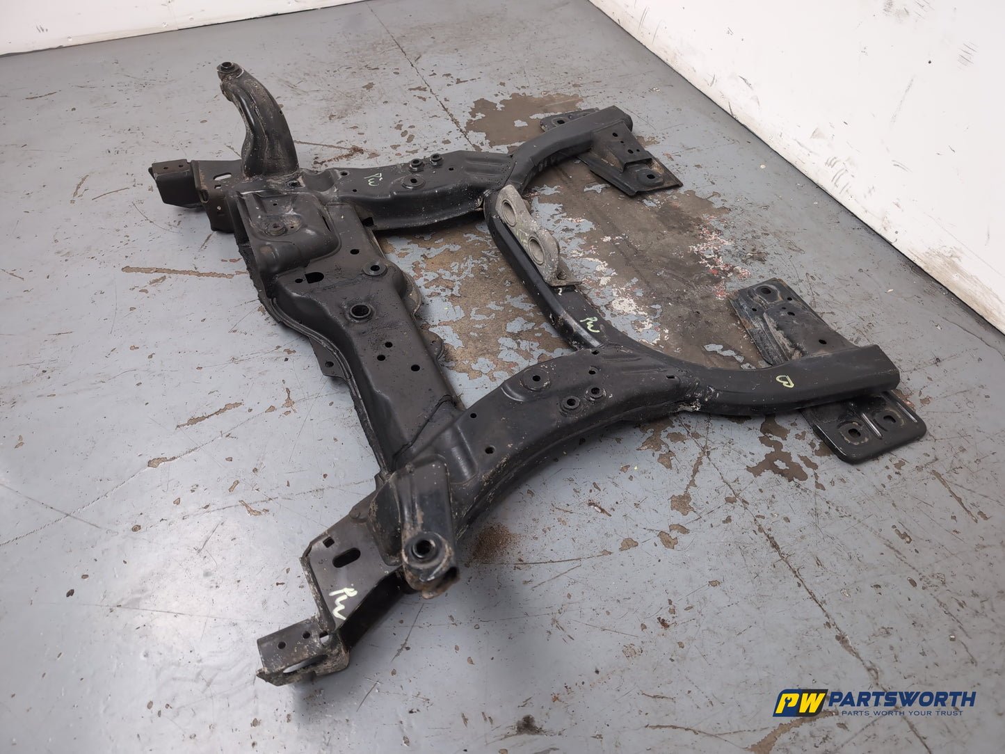 Mercedes-Benz B180 Blueefficiency Sport Cdi Subframe Front 2011-2014 - photo 2
