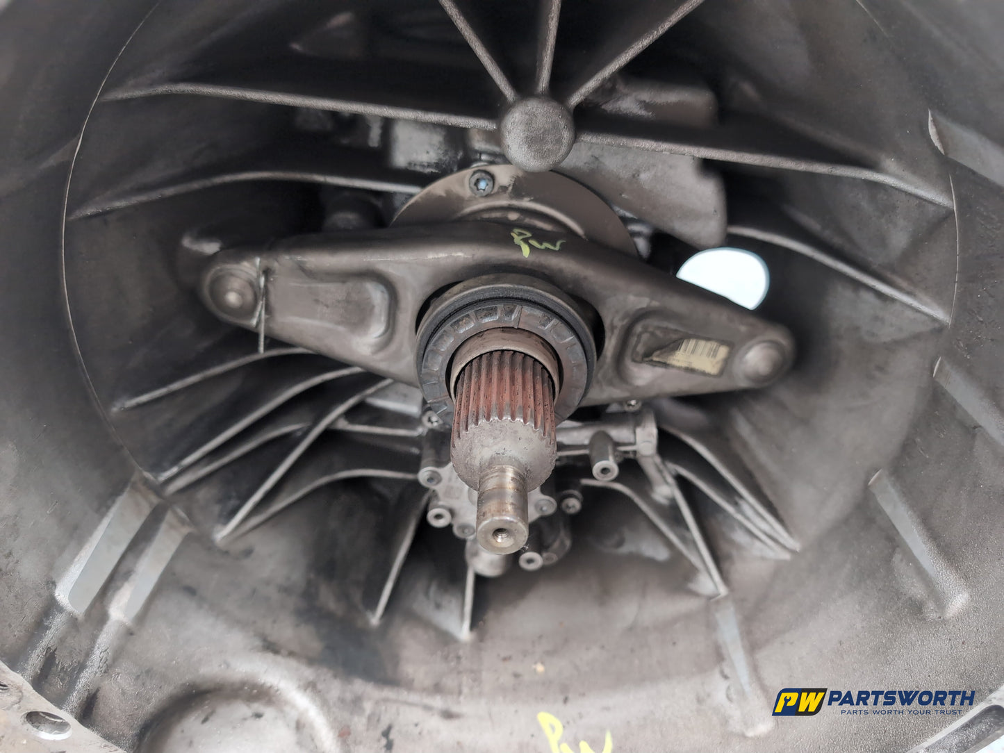 Bmw E90 F30 F31 F20 F21 F10 Gearbox 6 Speed Manual 2.0 320d 120d 520d 1089401093 - photo 3