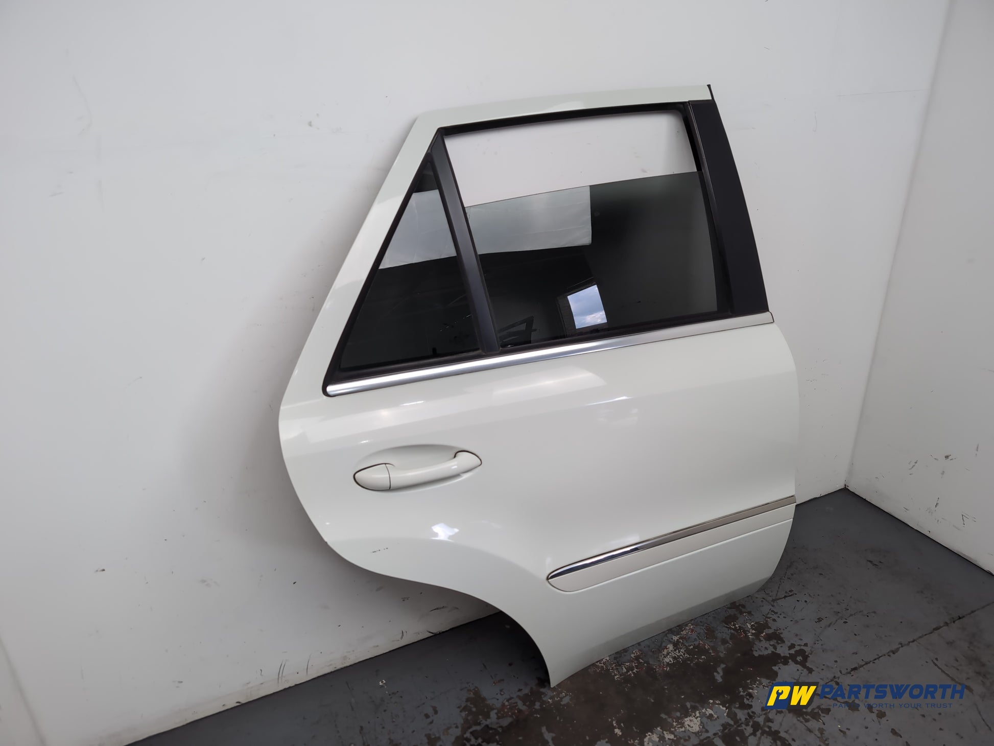 Mercedes-Benz Ml350 Spt Cdi Blueef-Cy Door Rear Rh Driver Side Calcite White - photo 3