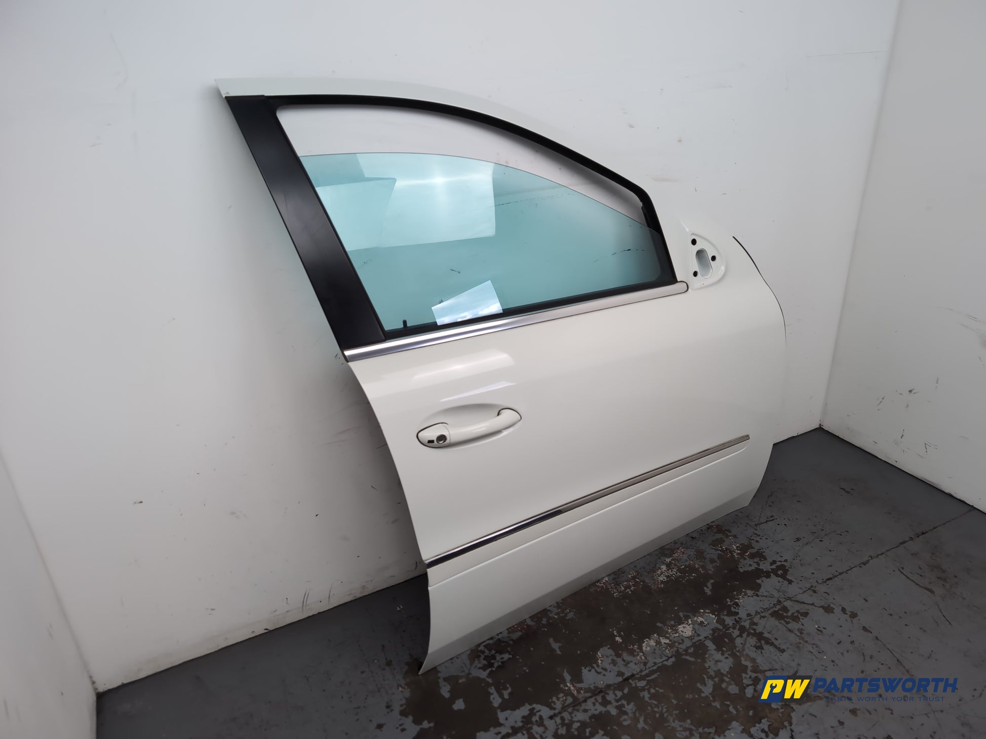 Door Front RH 3
