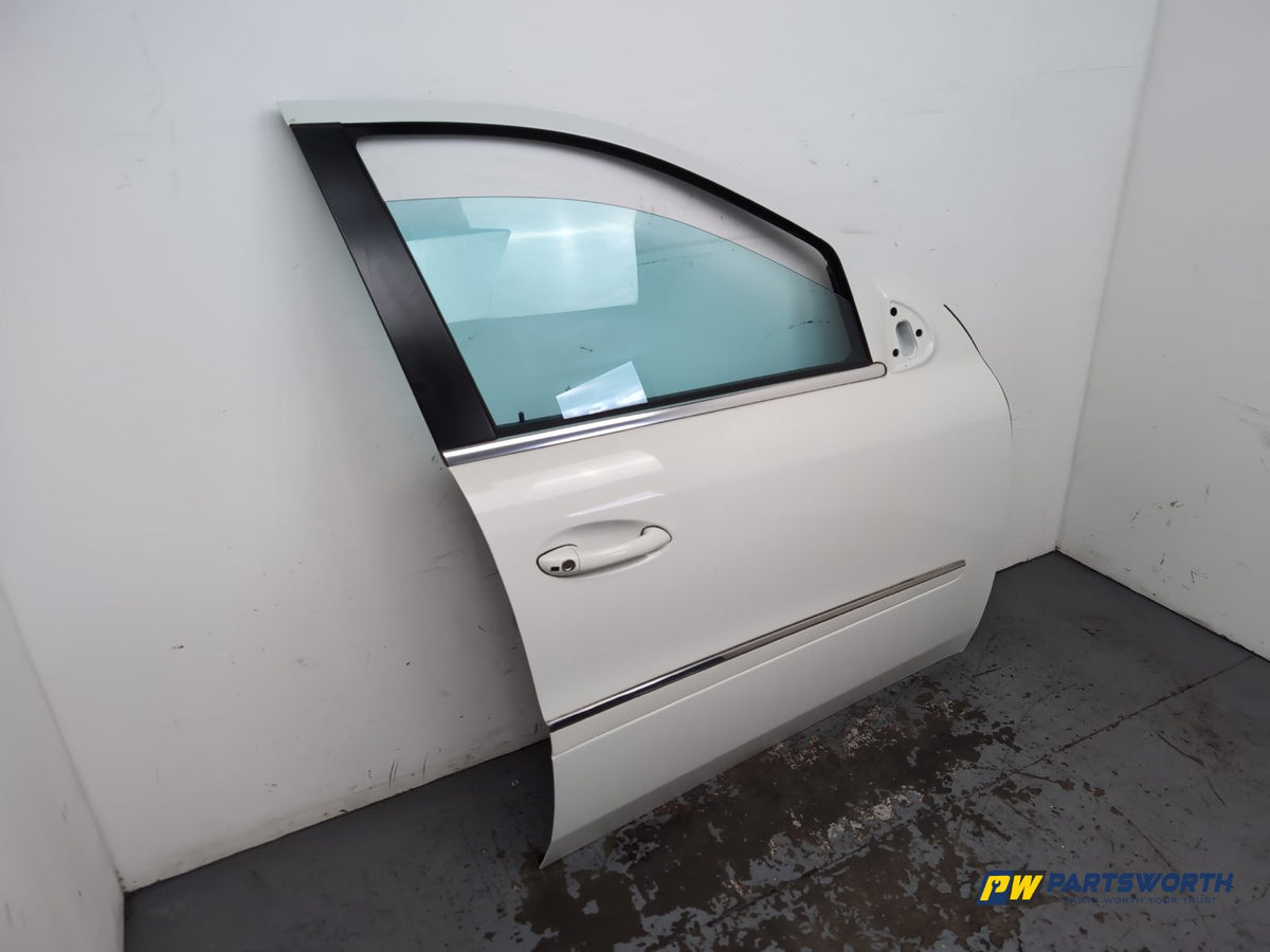 Door Front RH 3