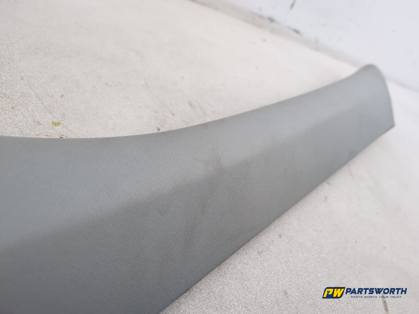 RH A Pillar Trim  3