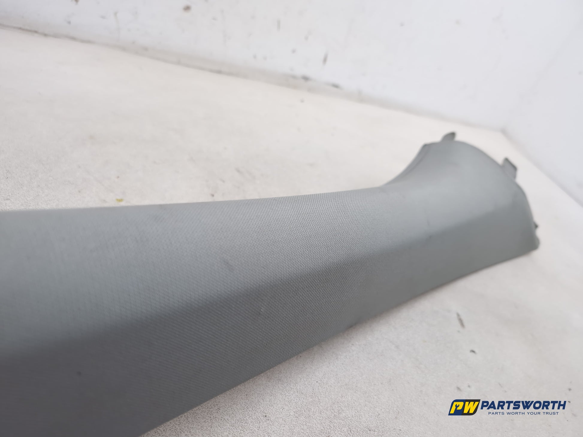 LH A Pillar Trim  3