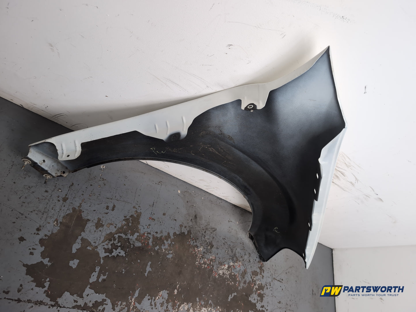 Wing Front LH 9