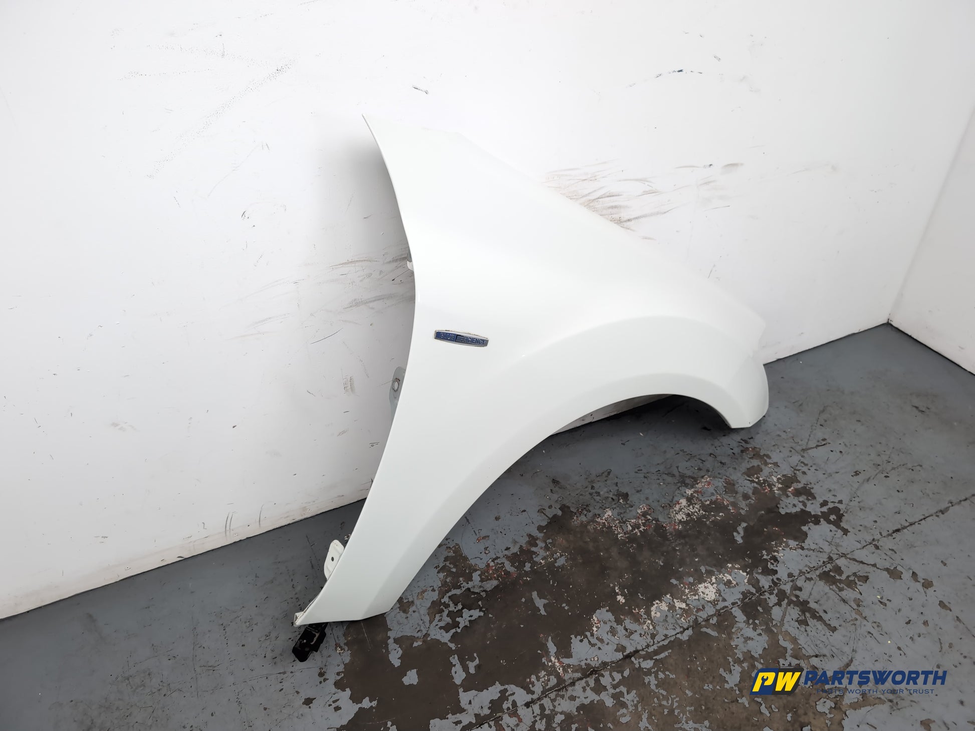 Wing Front RH 3