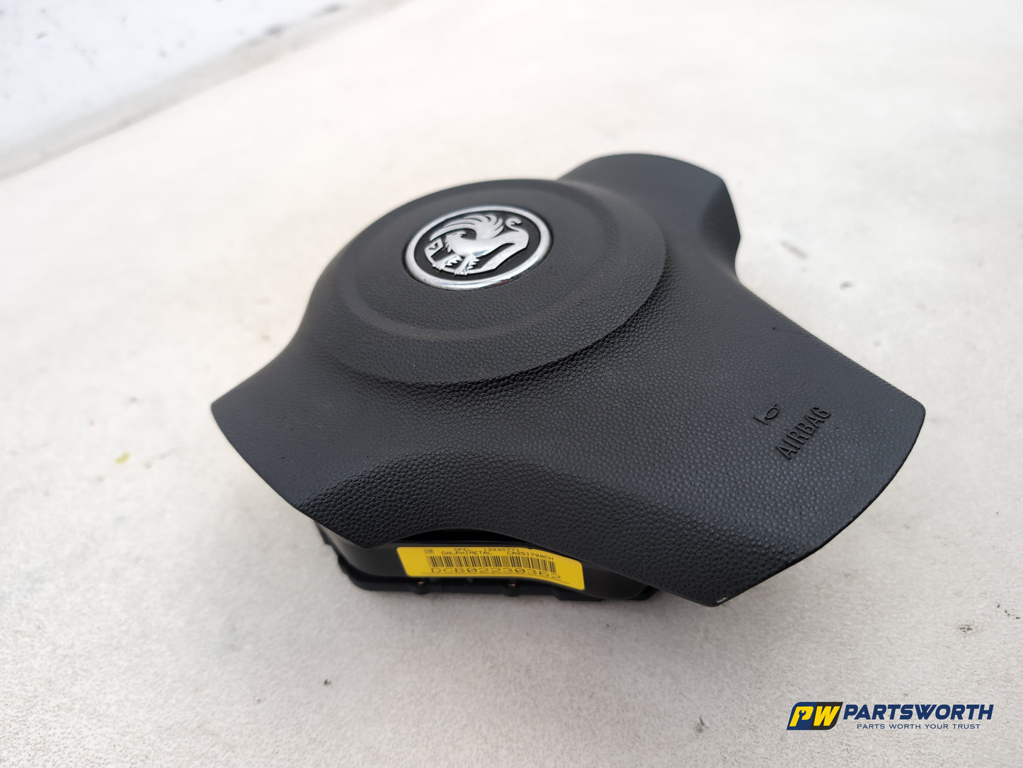 Vauxhall Corsa Se Steering Wheel Cover 13235771 - photo 3