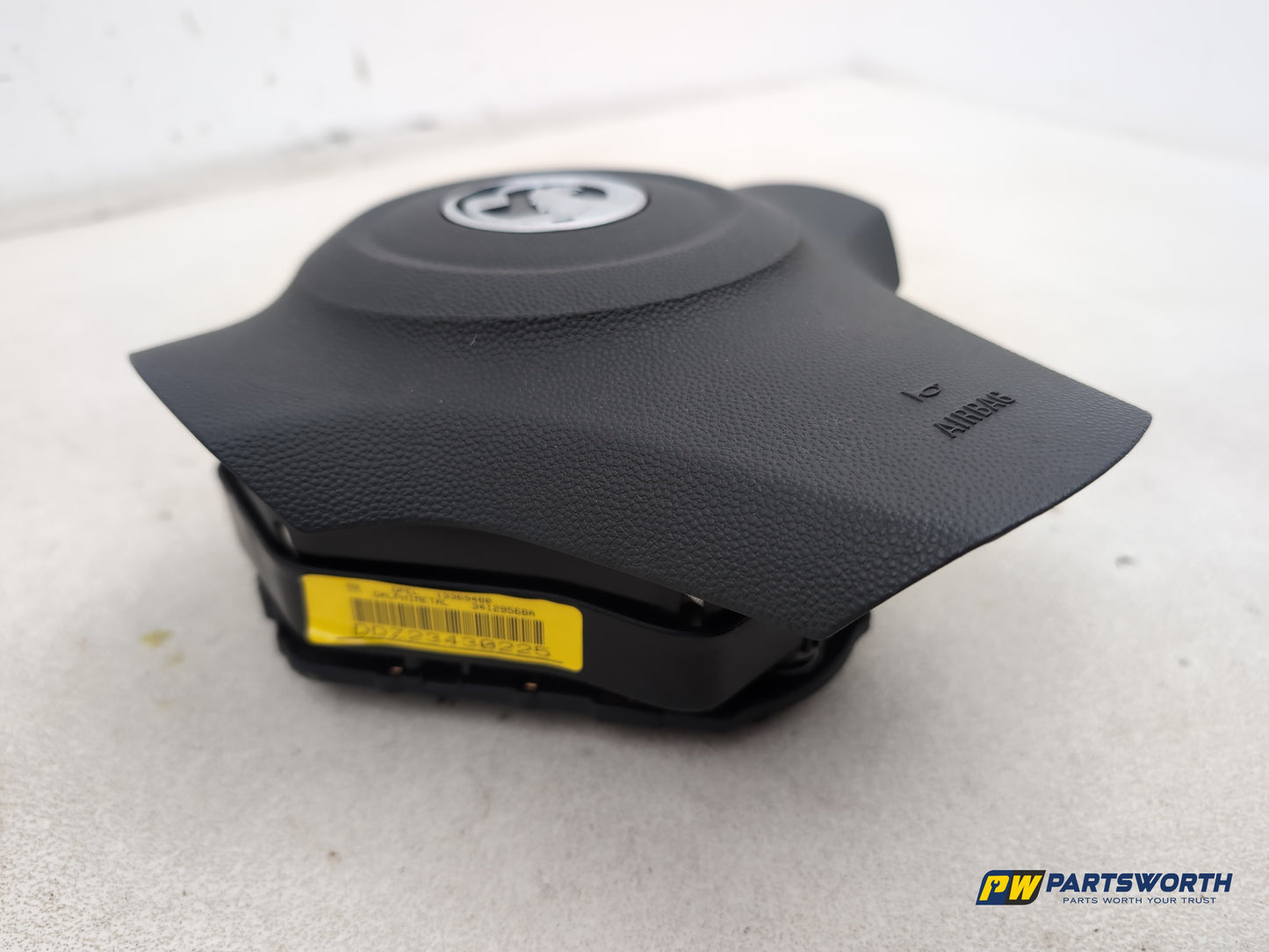 Vauxhall Corsa Sxi Steering Wheel Cover 13369480 - photo 3
