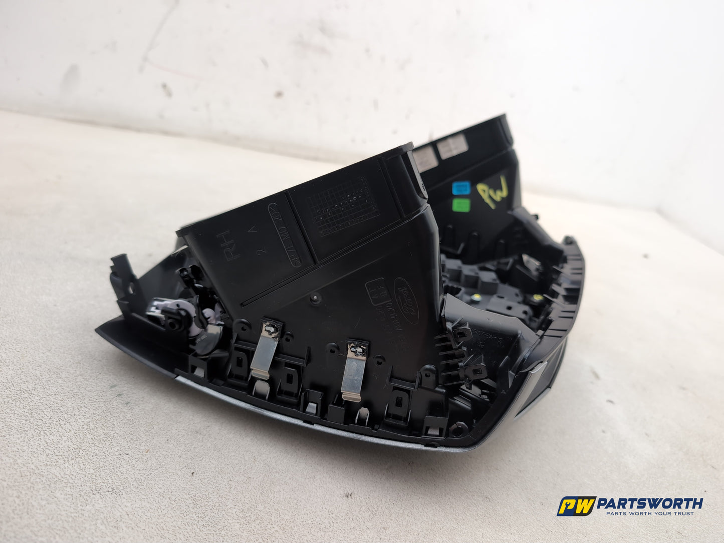 Ford Focus Zetec Turbo Radio Player Control Switches Bm5t18k811ba 2014-2018 - photo 9