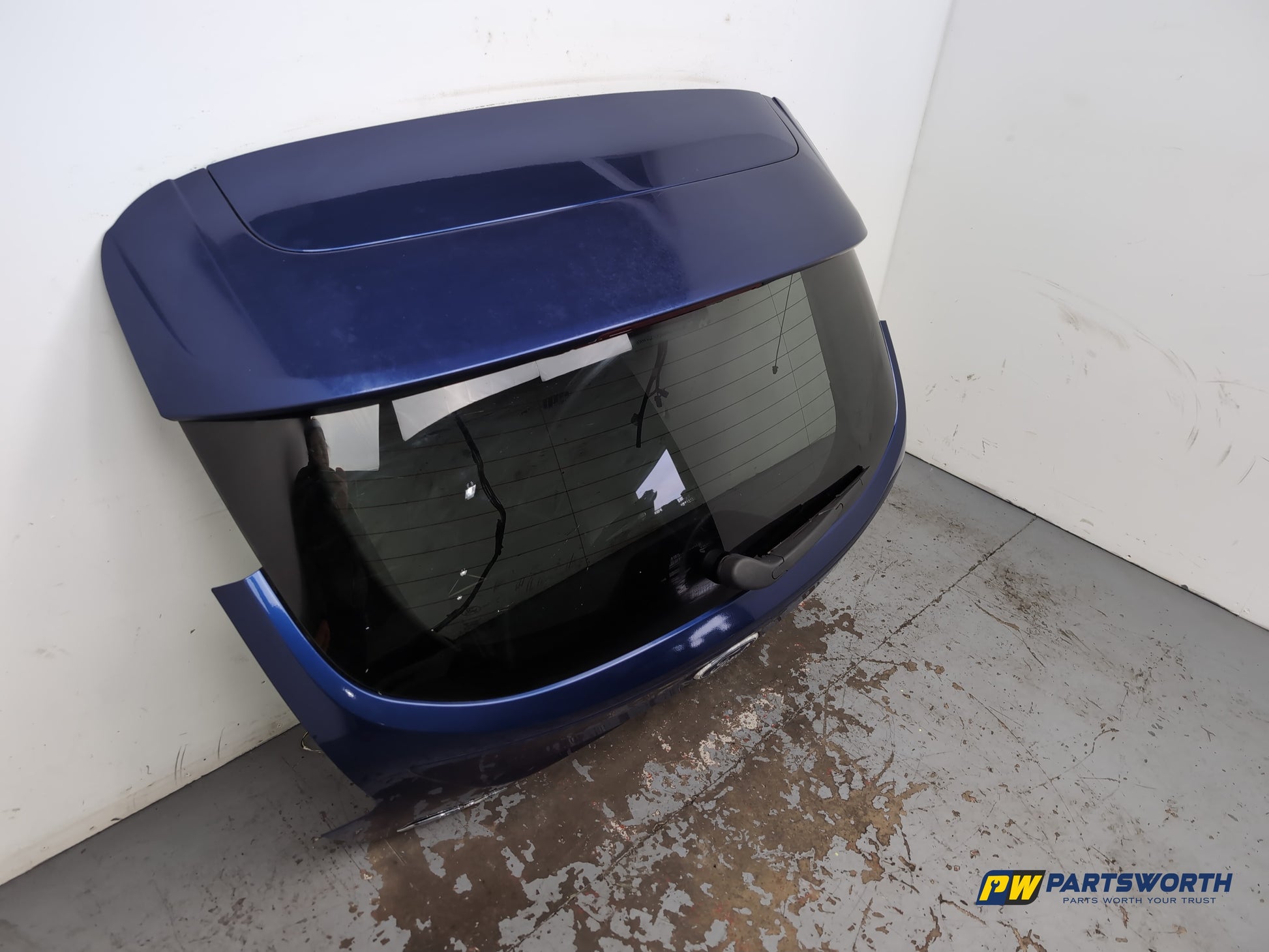 Ford Focus Zetec Turbo Boot Lid Deep Impact Blue Dcwewha 2011-2018 - photo 6