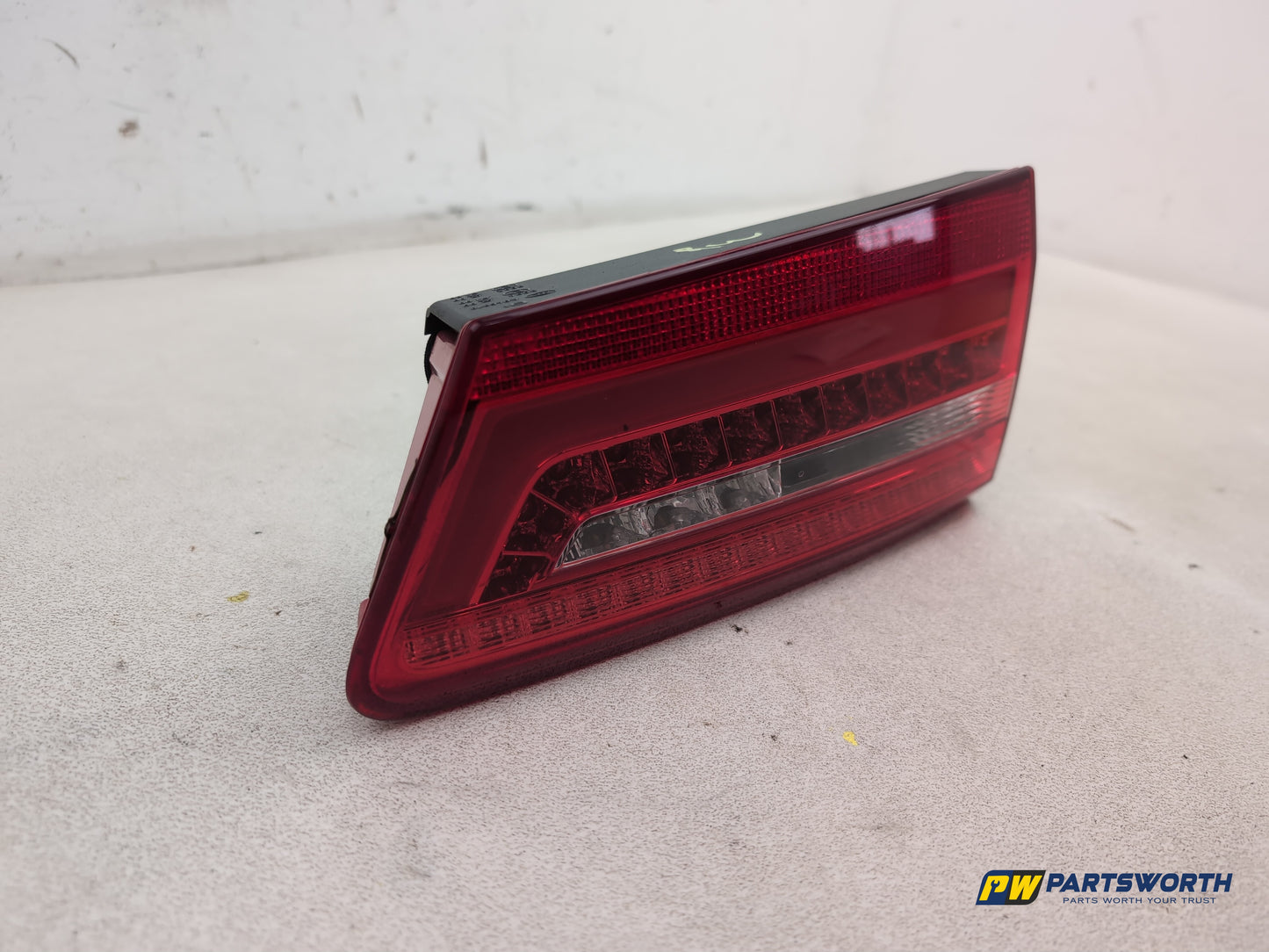 Audi A6 Se Tdi Quattro Auto Tail Light Rear Inner Left Passenger Side 4g9945093b - photo 3
