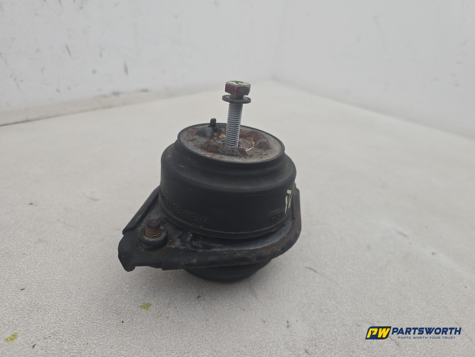 Mercedes-Benz Ml350 Spt Cdi Blueef-Cy Engine Mount Rh Driver Side A2512404417 - photo 3