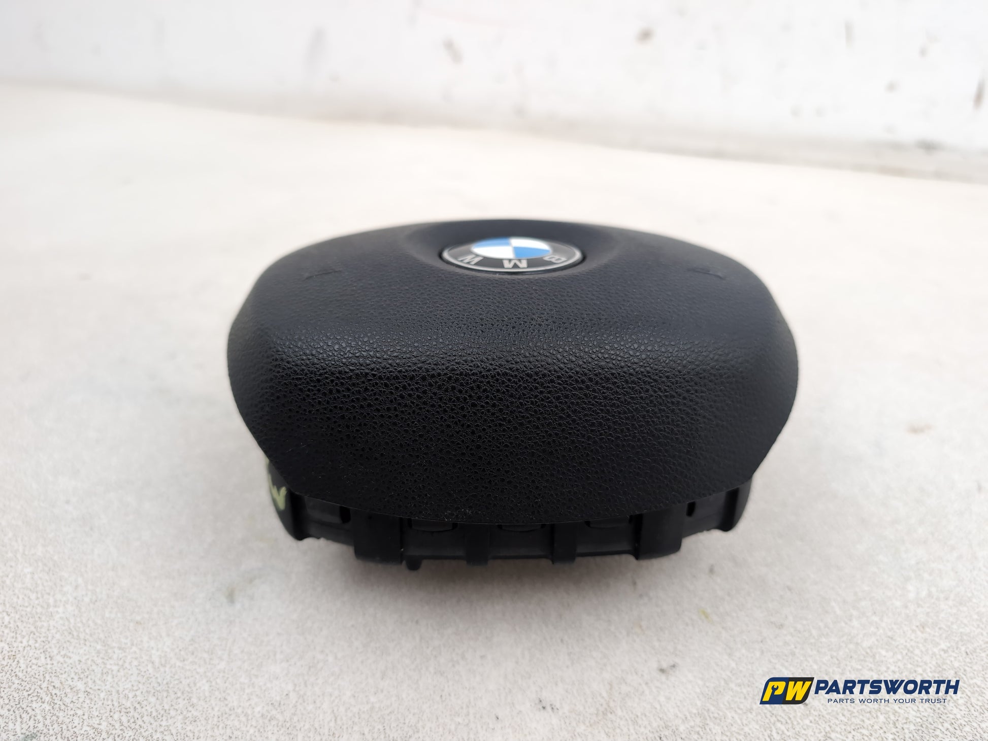 Bmw 1 3 5 X1 Series E81 E87 E88 E82 E84 E90 Steering Wheel Cover 305166199001 - photo 3