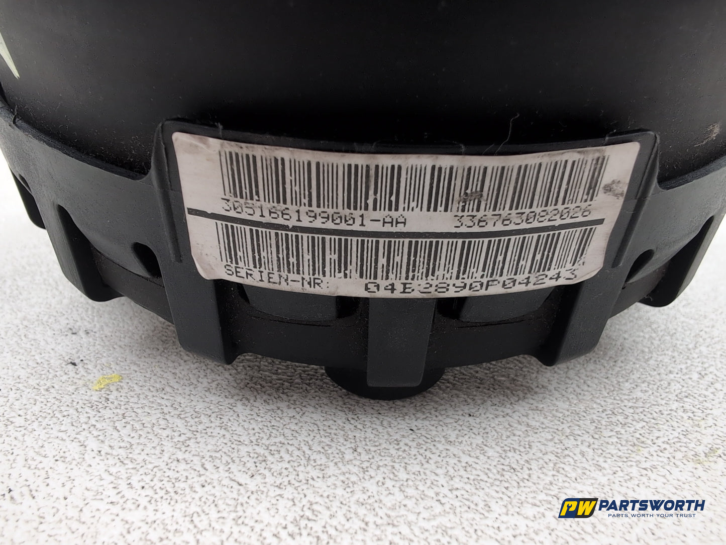 Bmw 1 3 5 X1 Series E81 E87 E88 E82 E84 E90 Steering Wheel Cover 305166199001 - photo 3