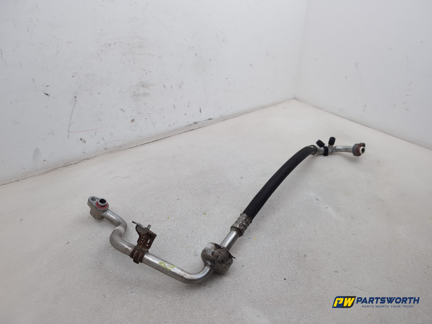 Ford Focus Zetec Turbo Air Conditioning Pipe 2011-2018 - photo 3
