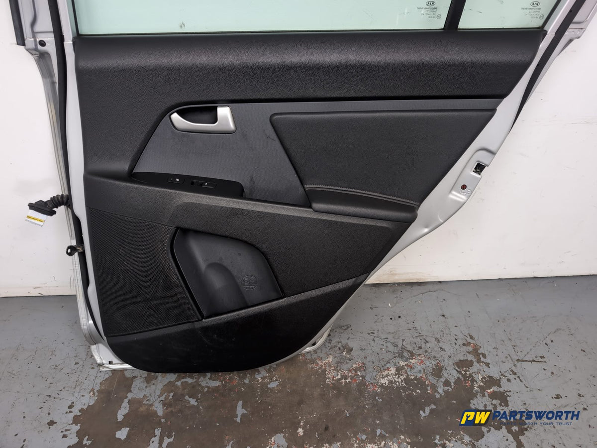 Door Rear RH 9