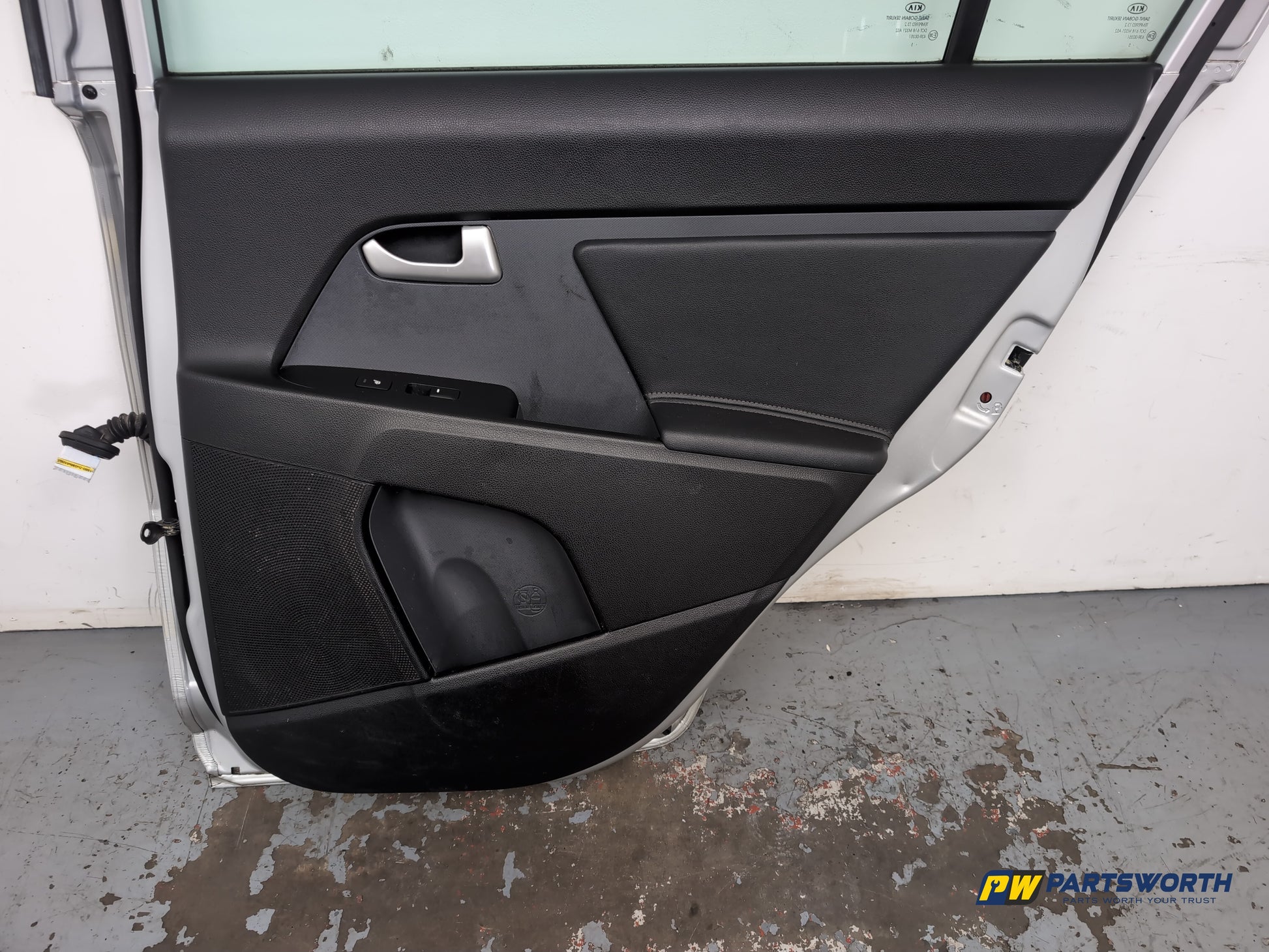Door Rear RH 9