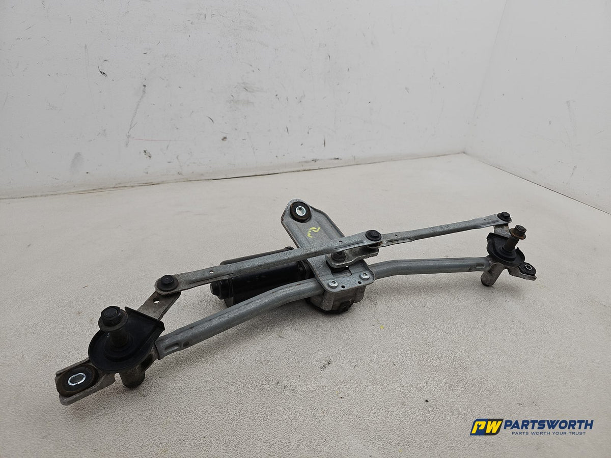 Front Wiper Motor & Mechanism / Linkage 3