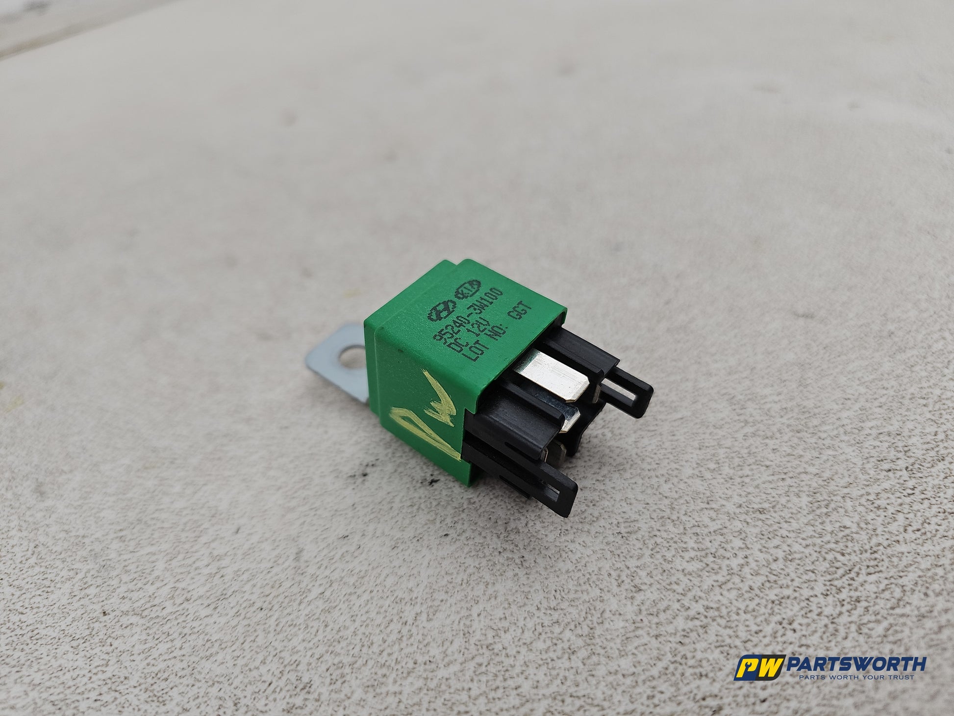 Kia Sportage 3 Sat Nav Crdi Relay 952403w100 2010-2013 - photo 3