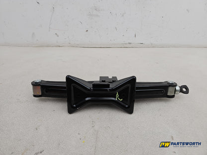 Kia Sportage 3 Crdi Vehicle Jack Lift 2010 - 2015 - photo 3
