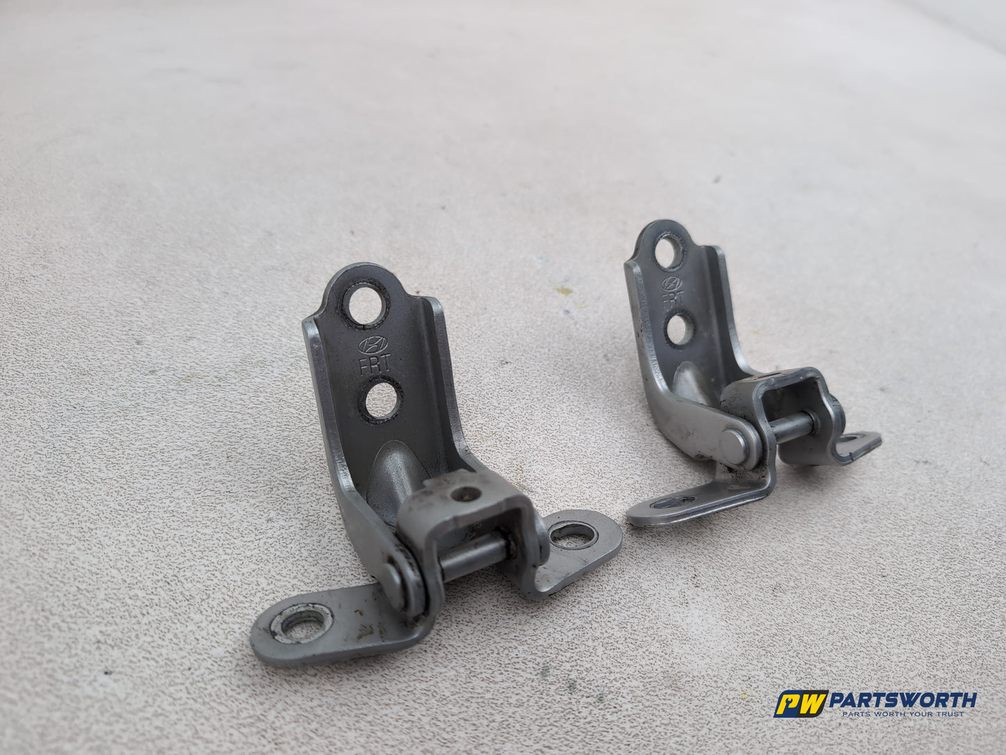 LH Front Door Hinge Pair  3