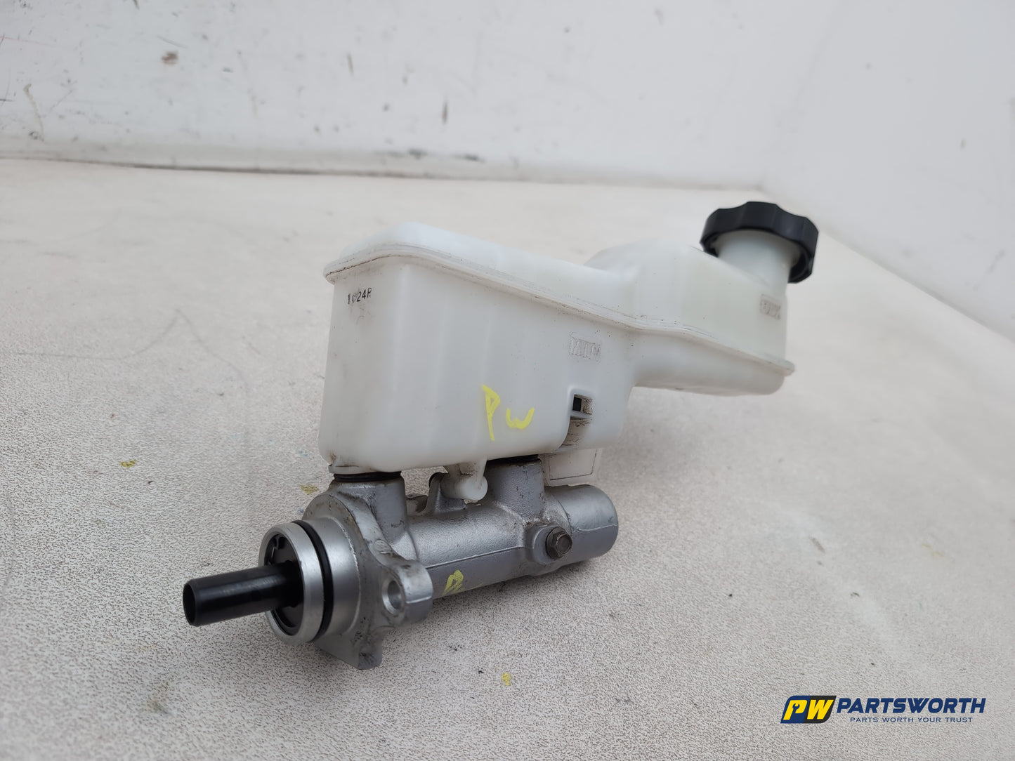 Brake Master Cylinder Assembly 3