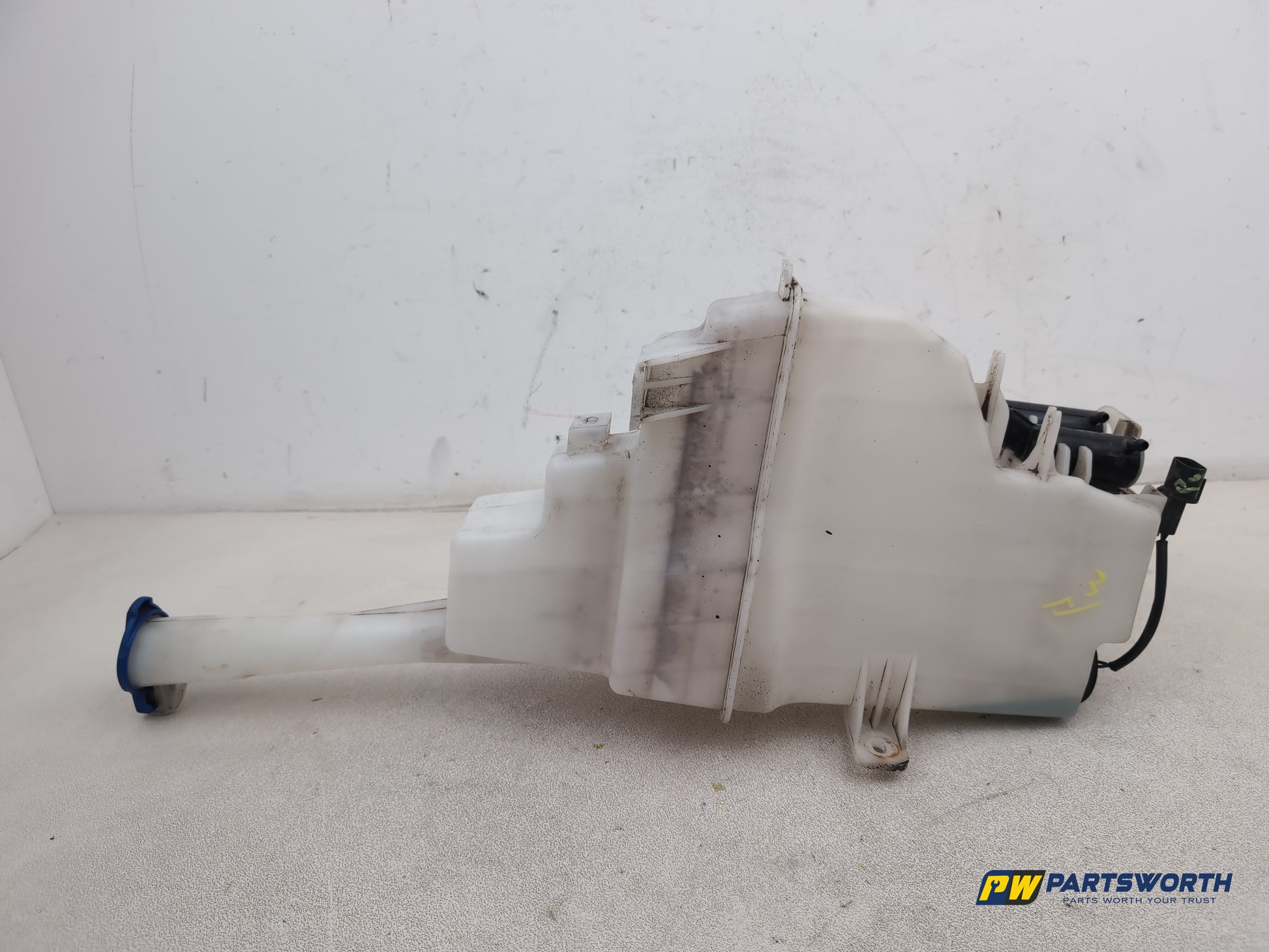 Kia Sportage 3 Sat Nav Crdi Washer Bottle Windscreen 986103u510 2010-2015 - photo 3