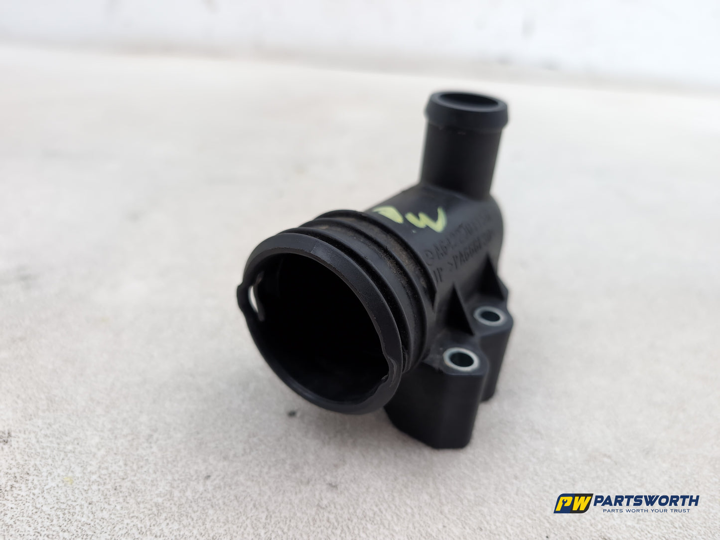 Mercedes-Benz Ml300 Sport Cdi Blue-Cy Thermostat Flange A6422001156 2009-2011 - photo 3