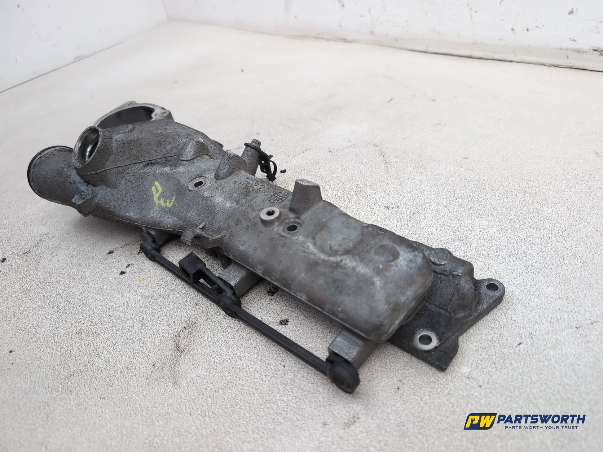 Mercedes-Benz Ml300 Sport Engine Inlet Manifold Air Charge Right A6420907737 - photo 9