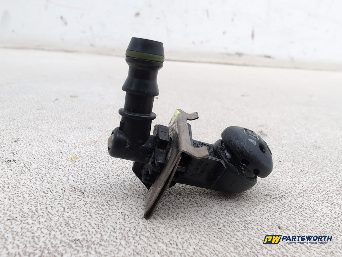 Headlamp Washer Jet RH 3