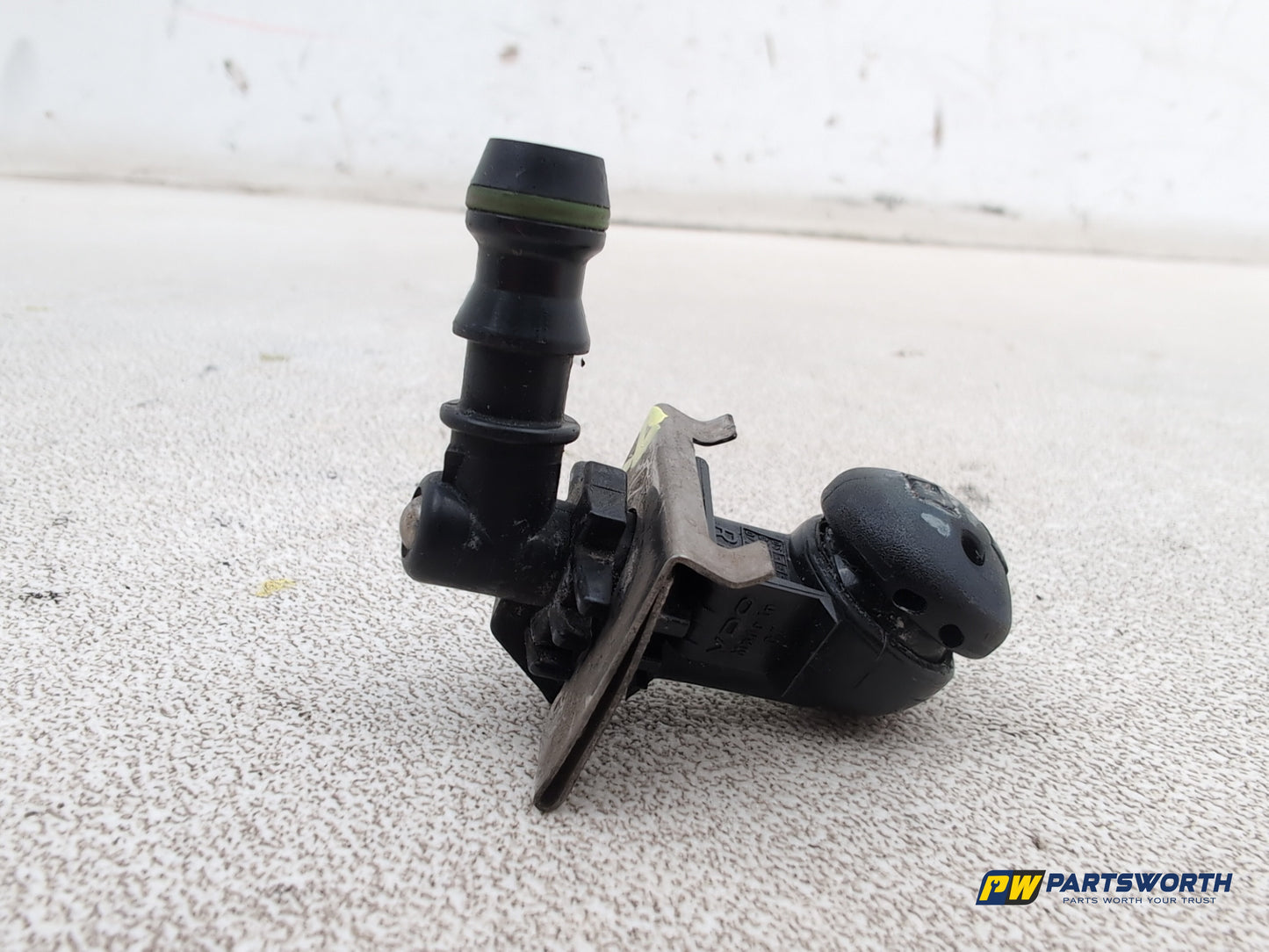Bmw X5 Facelift Right Driver Side Headlamp Washer Nozzle 2003-2006 - photo 3